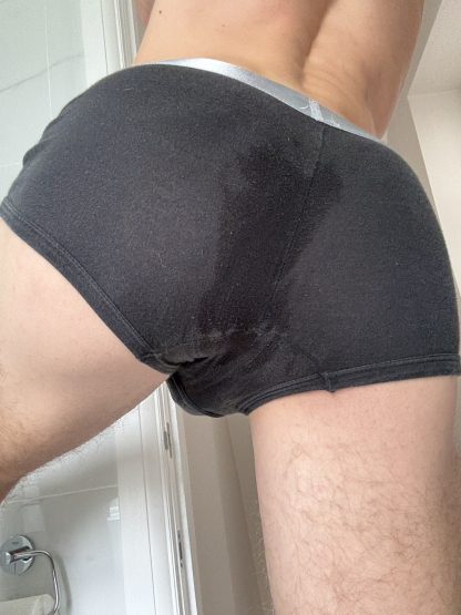 Oliver.jb1’s grey Calvin’s - Image 2