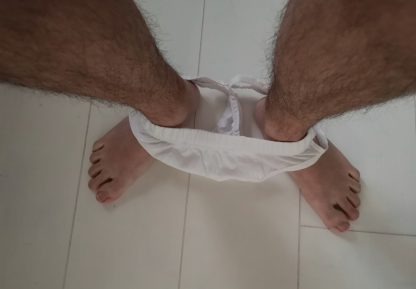 UK 28's white jock - Image 3