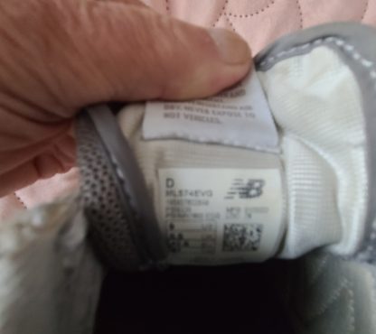 Undilad's New Balance trainers - Image 6